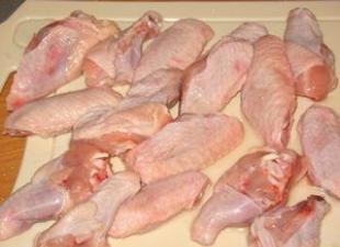 Comment faire cuire des ailes de poulet frites